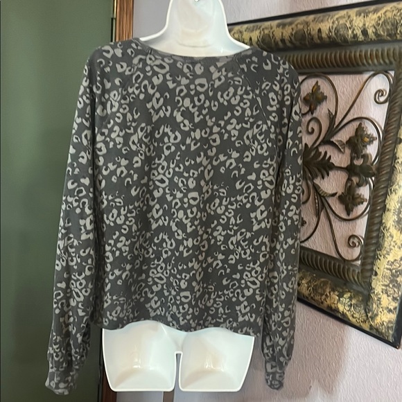 Wild Fable Leopard Print Long Sleeve Sweater - S. XL - Picture 5 of 9